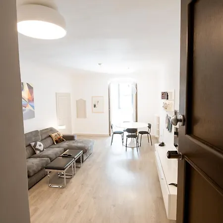 Cavour 231 Big House *