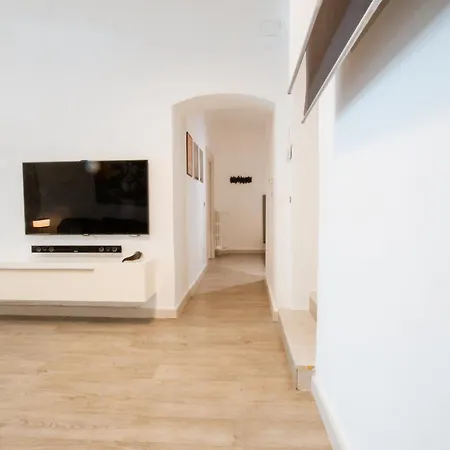 Апартаменты Cavour 231 Big House