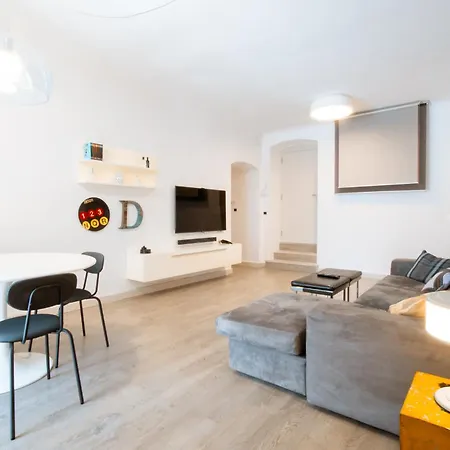 Cavour 231 Big House Апартаменты *