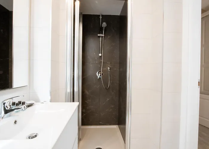 Cavour 231 Big House * 巴里